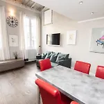 Lucrezia Apartment by Firenze Prestige
